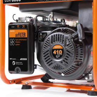 ZESTAW AGREGAT PRĄDOTWÓRCZY DAEWOO GDA 6500 5.0kW + 2x GENERATOR OIL SAE 10W-30 DWO 600 2